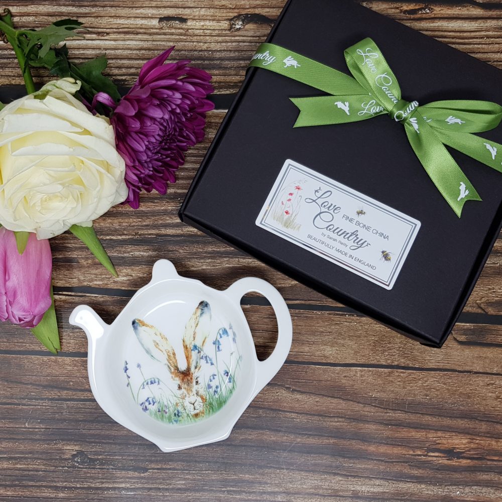 Curious Hare Tea Bag Tidy Love Country by Sarah Reilly